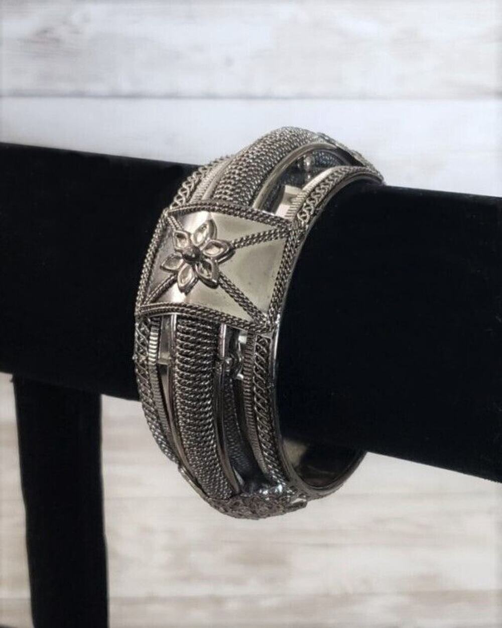 Vintage Bracelet/Bangle Unusual Gothic Style Dark Silver Tone Statement